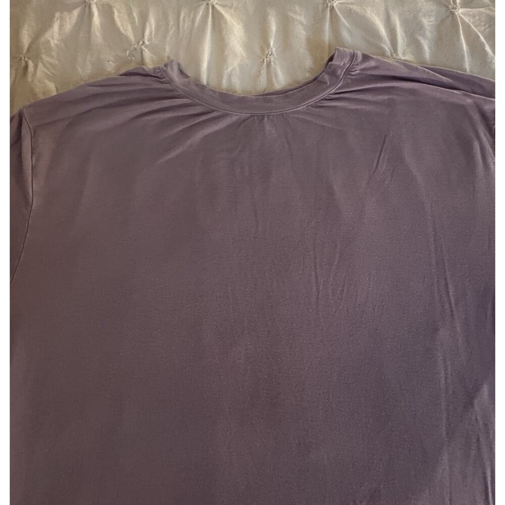 Comfrt Adult Size Lilac Short Sleeve Crew Neck T-Shirt Size M - Picture 3 of 7